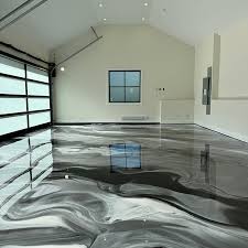 Liquid Glass Metallic — Studio Pour