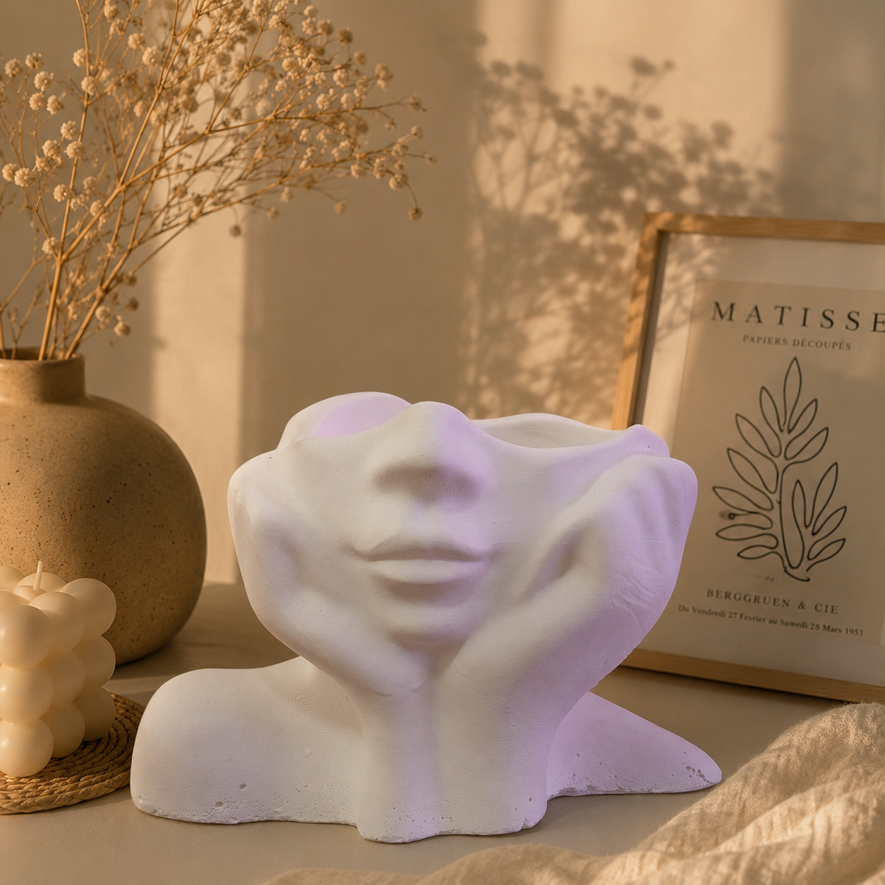 Muse Face Sculpture Candle
