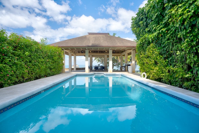 Serenity Cove pool & gazebo